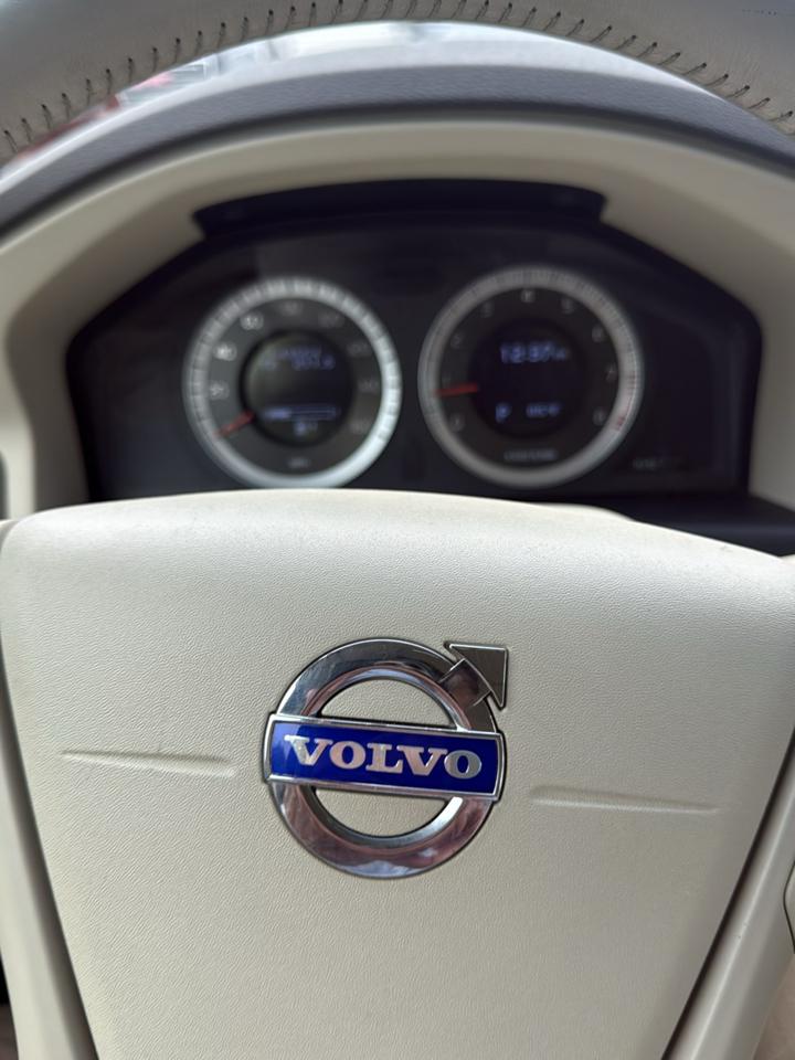 Volvo XC70 3.2 2011