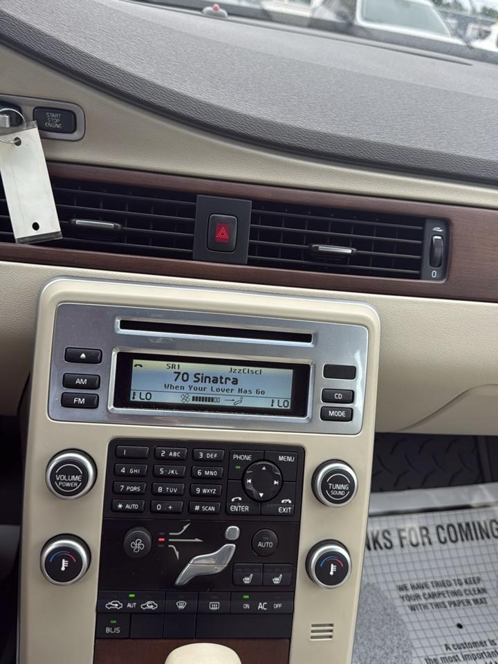 Volvo XC70 3.2 2011