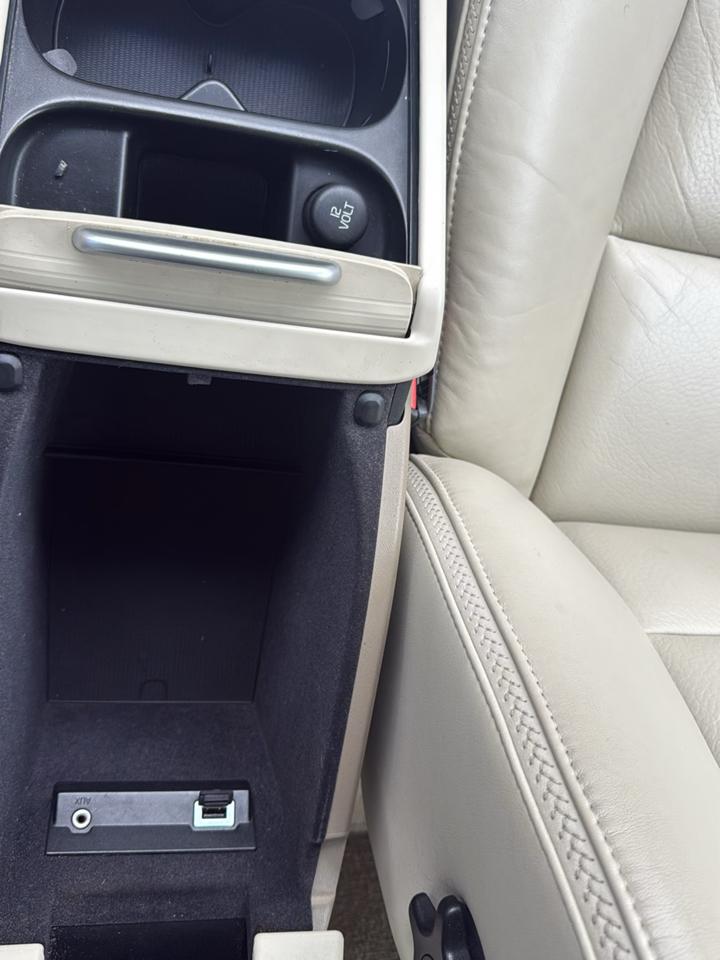Volvo XC70 3.2 2011