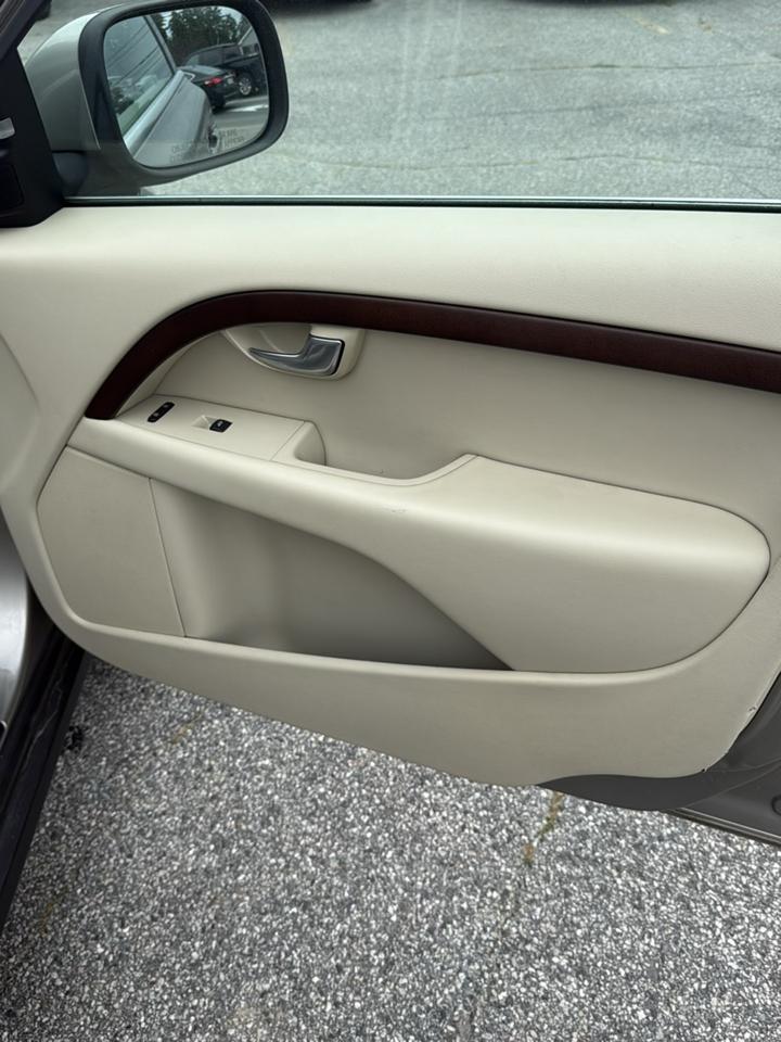 Volvo XC70 3.2 2011