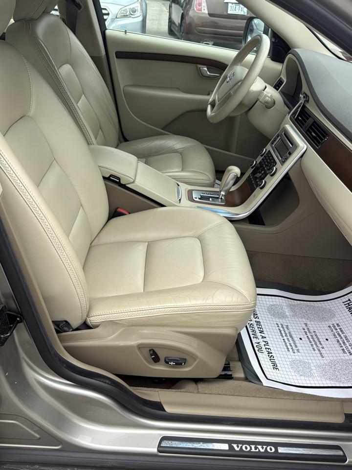Volvo XC70 3.2 2011