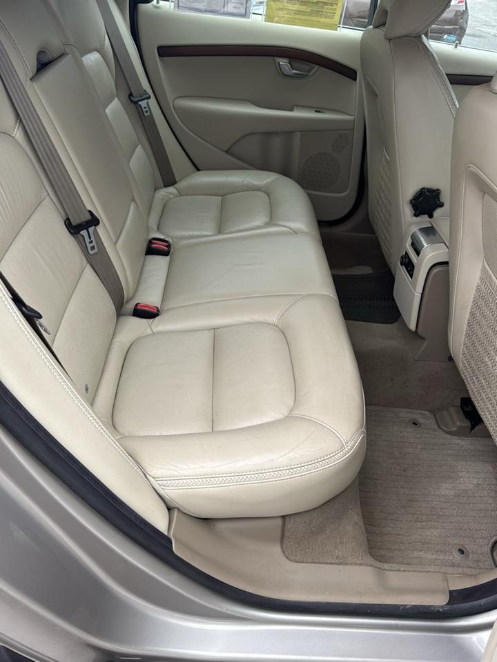 Volvo XC70 3.2 2011
