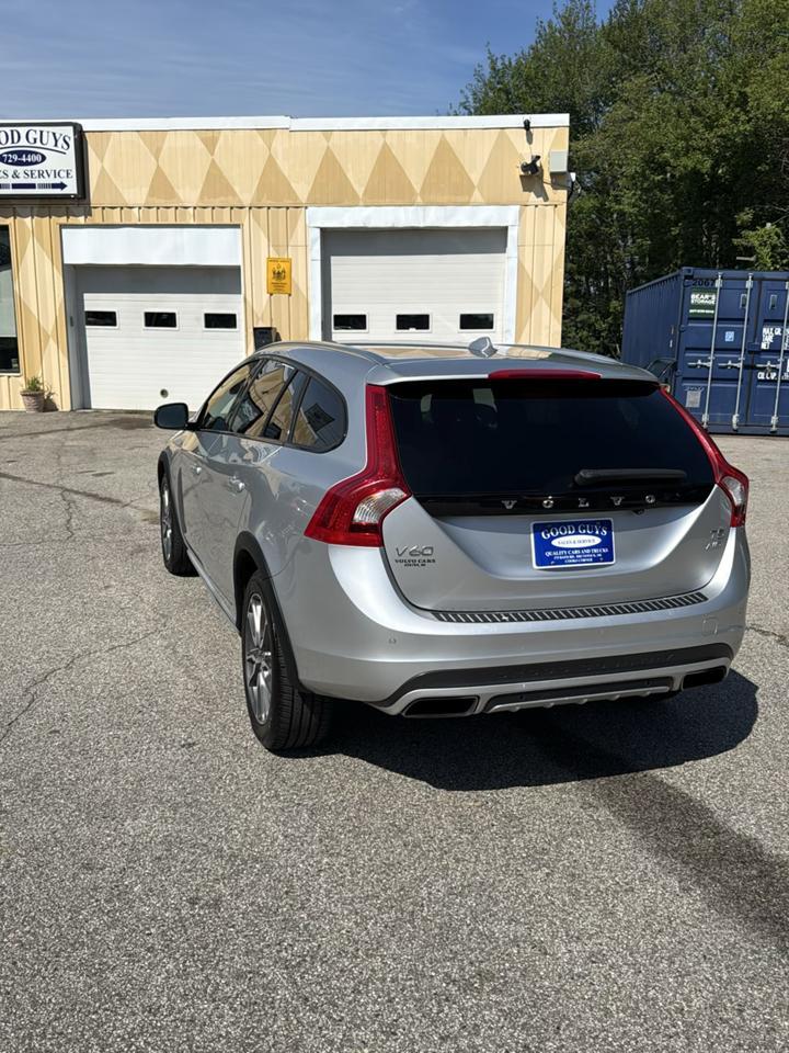 Volvo V60 Cross Country T5 Platinum 2015