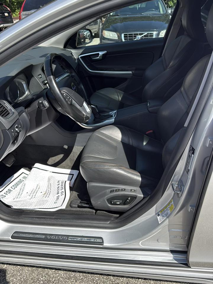 Volvo V60 Cross Country T5 Platinum 2015