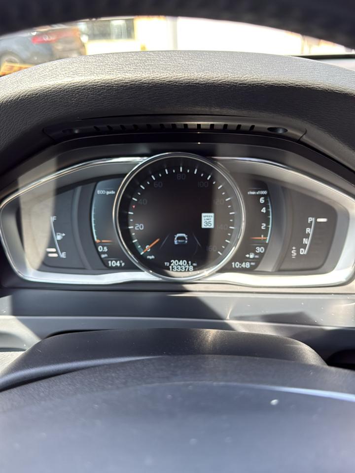 Volvo V60 Cross Country T5 Platinum 2015