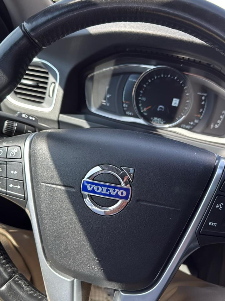 Volvo V60 Cross Country T5 Platinum 2015