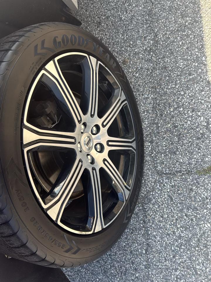 Volvo XC60 T8 Inscription Hybrid AWD 2018