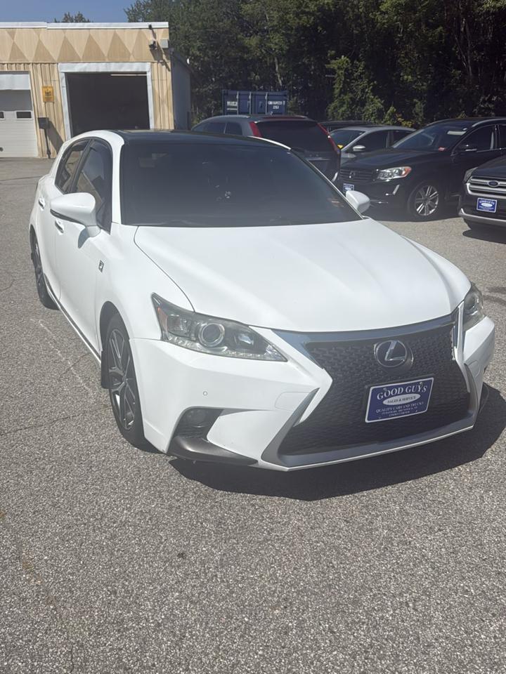 Lexus CT 200h Base 2014