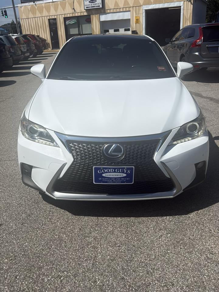 Lexus CT 200h Base 2014