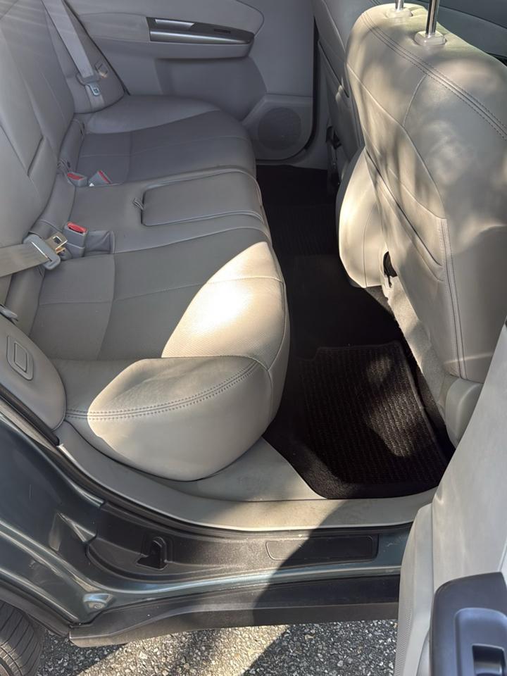 Subaru Forester 2.5X Limited 2012