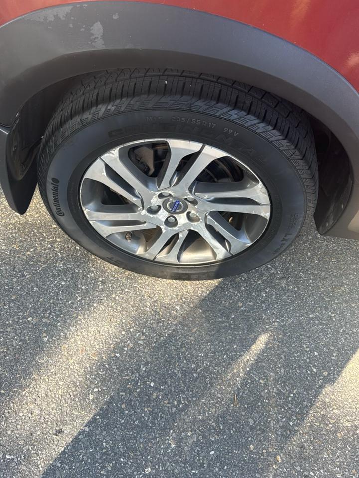 Volvo XC70 3.2 Premier+ 4WD 2015