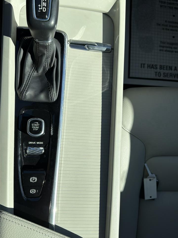 Volvo XC60 T6 Momentum AWD 2019