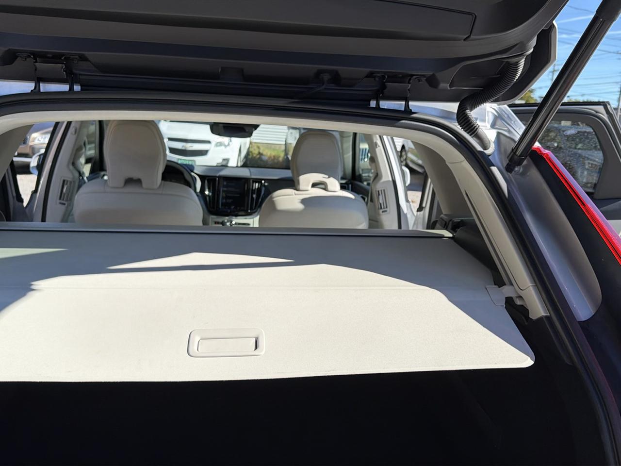 Volvo XC60 T6 Momentum AWD 2019