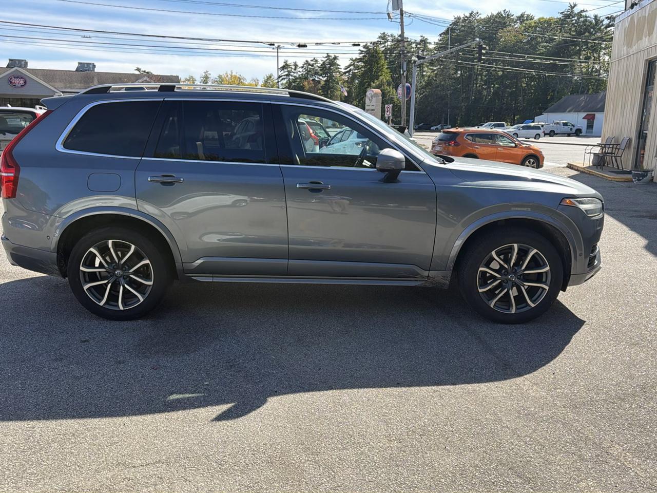 Volvo XC90 T6 Momentum AWD 2018