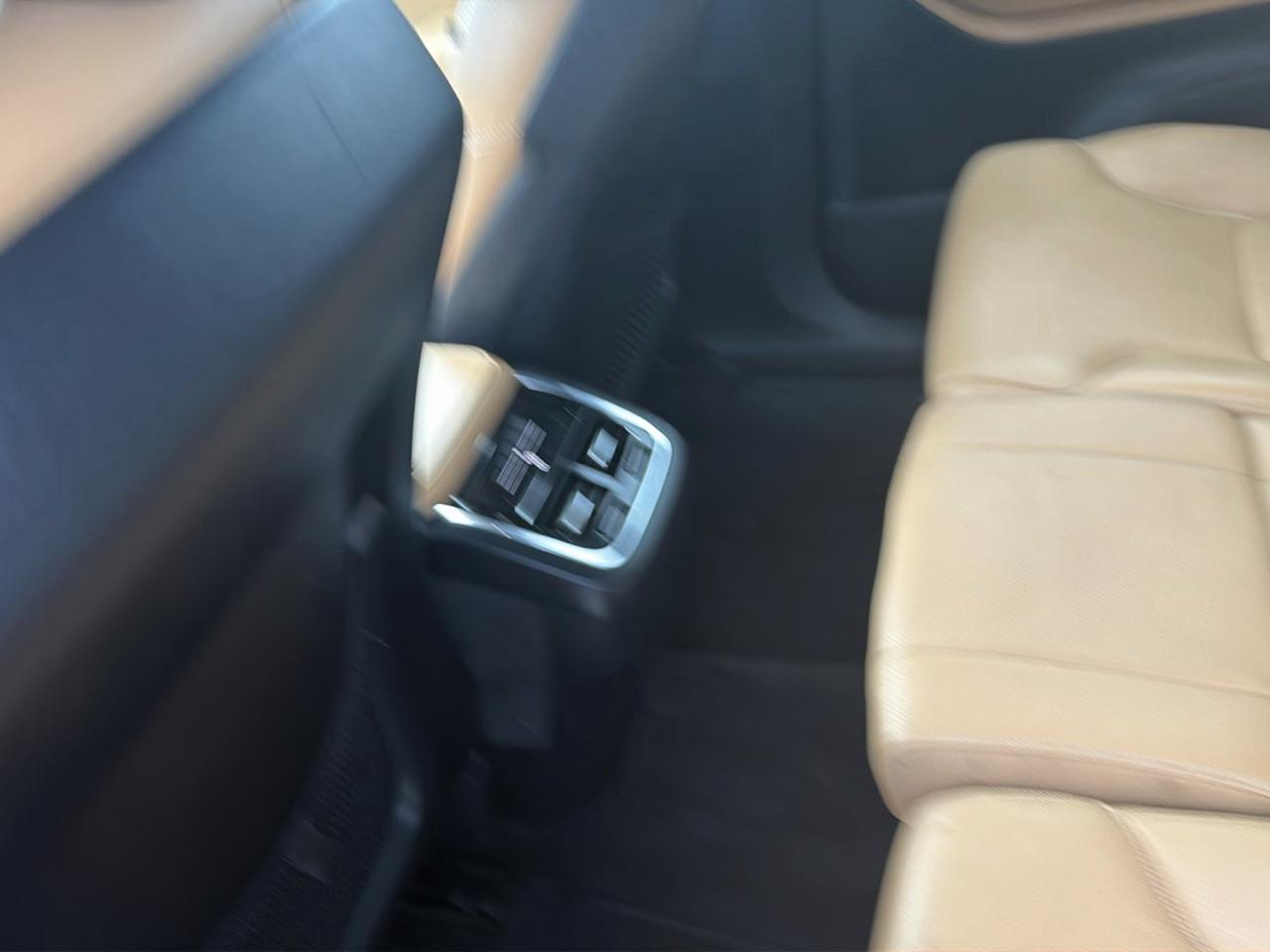 Volvo XC90 T6 Momentum AWD 2018