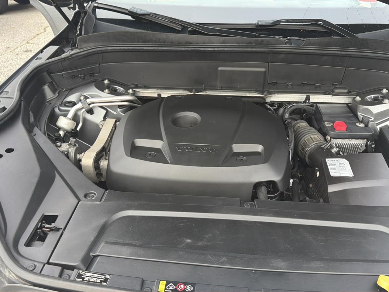 Volvo XC90 T6 Momentum AWD 2018