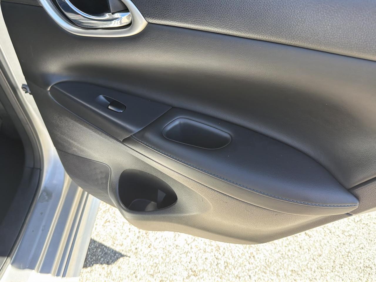 Nissan Sentra SR TURBO CVT 2017