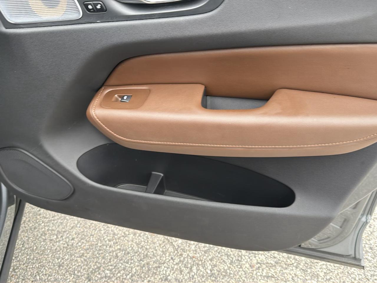 Volvo XC60 T8 Inscription Hybrid AWD 2020