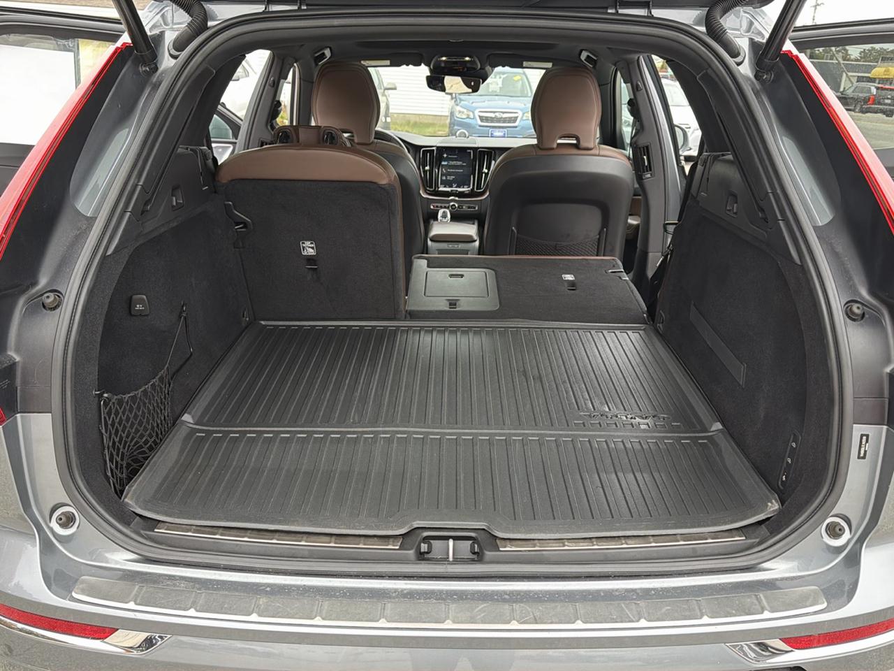 Volvo XC60 T8 Inscription Hybrid AWD 2020