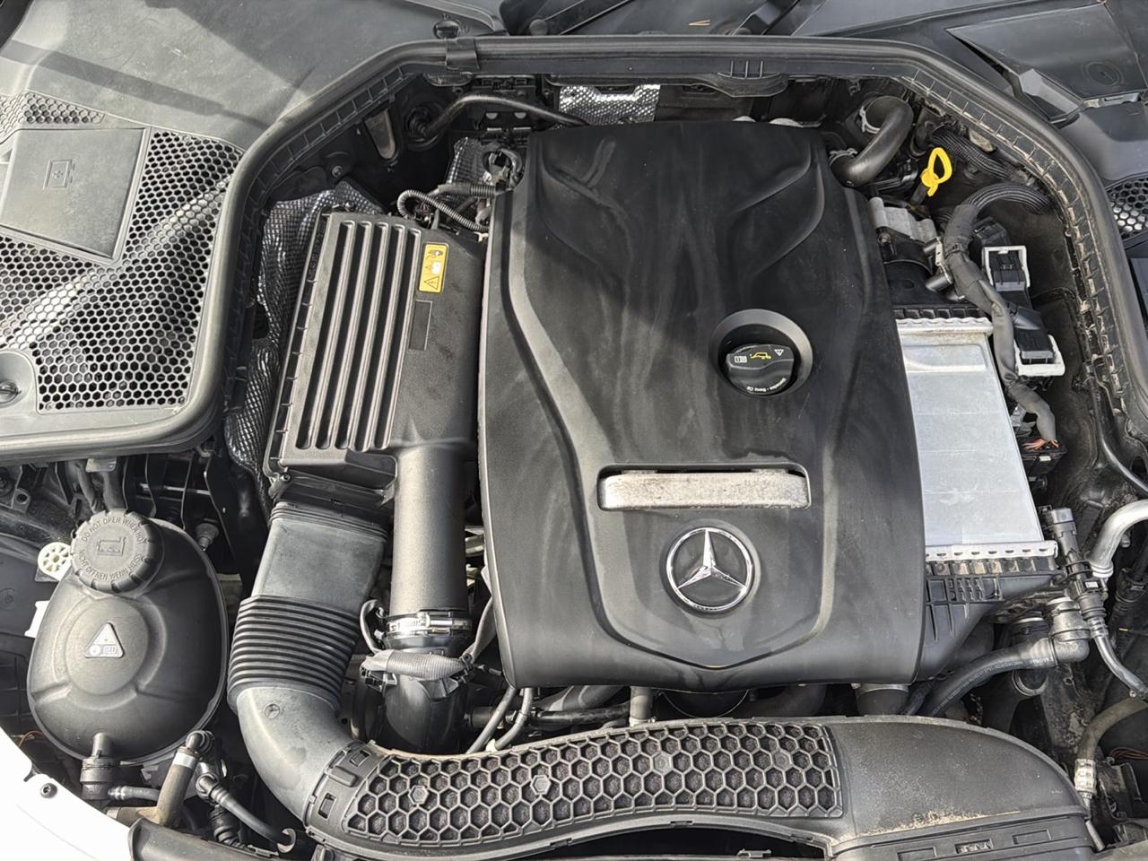 Mercedes-Benz C-Class C300 4MATIC Sedan 2017