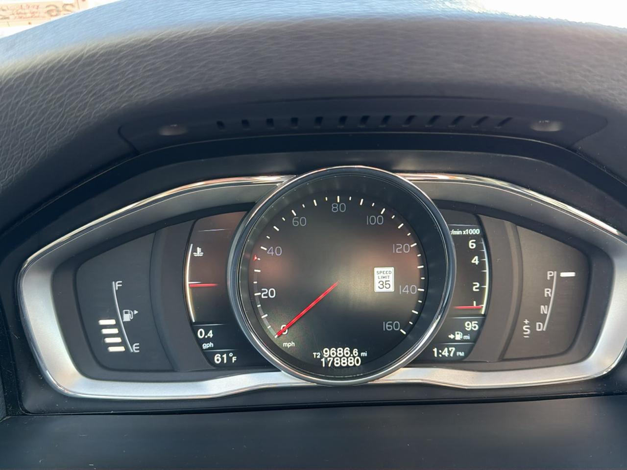 Volvo V60 Cross Country T5 Platinum 2015