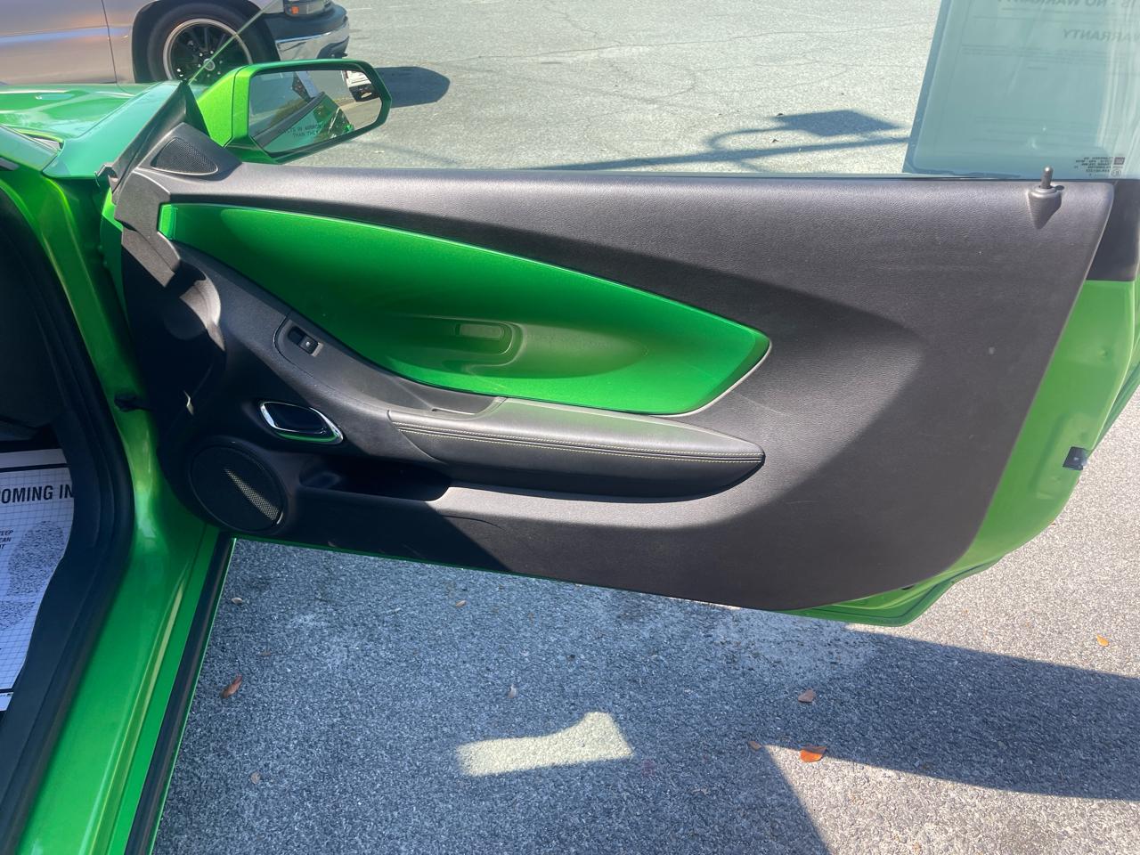 Chevrolet Camaro LT1 Coupe 2010