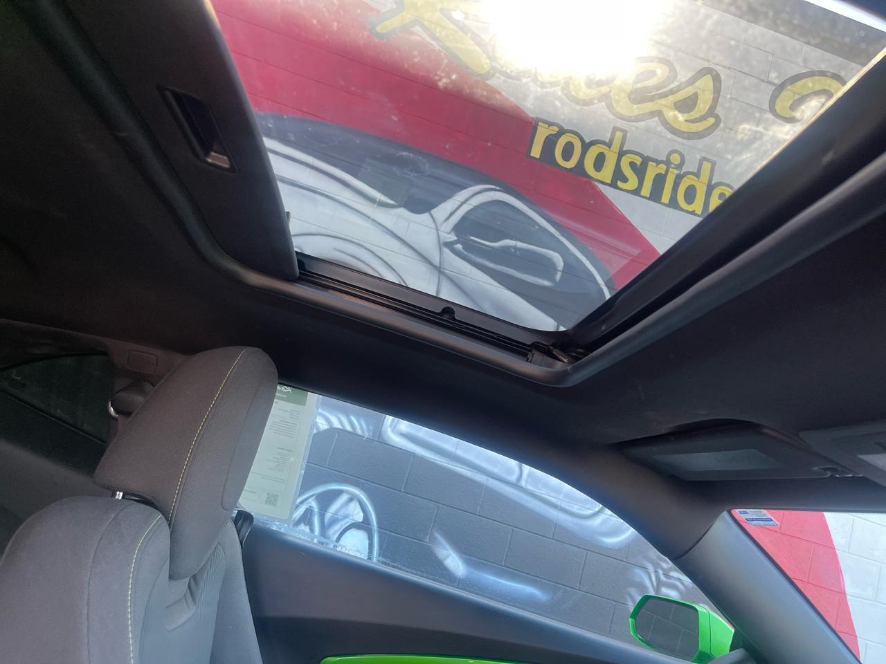 Chevrolet Camaro LT1 Coupe 2010