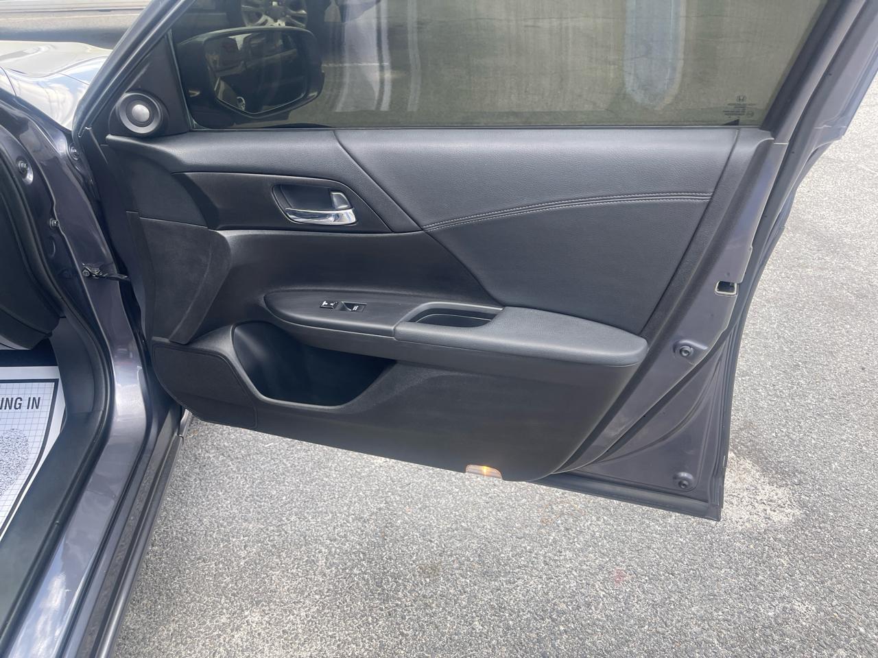 Honda Accord EX-L V6 Sedan AT 2013