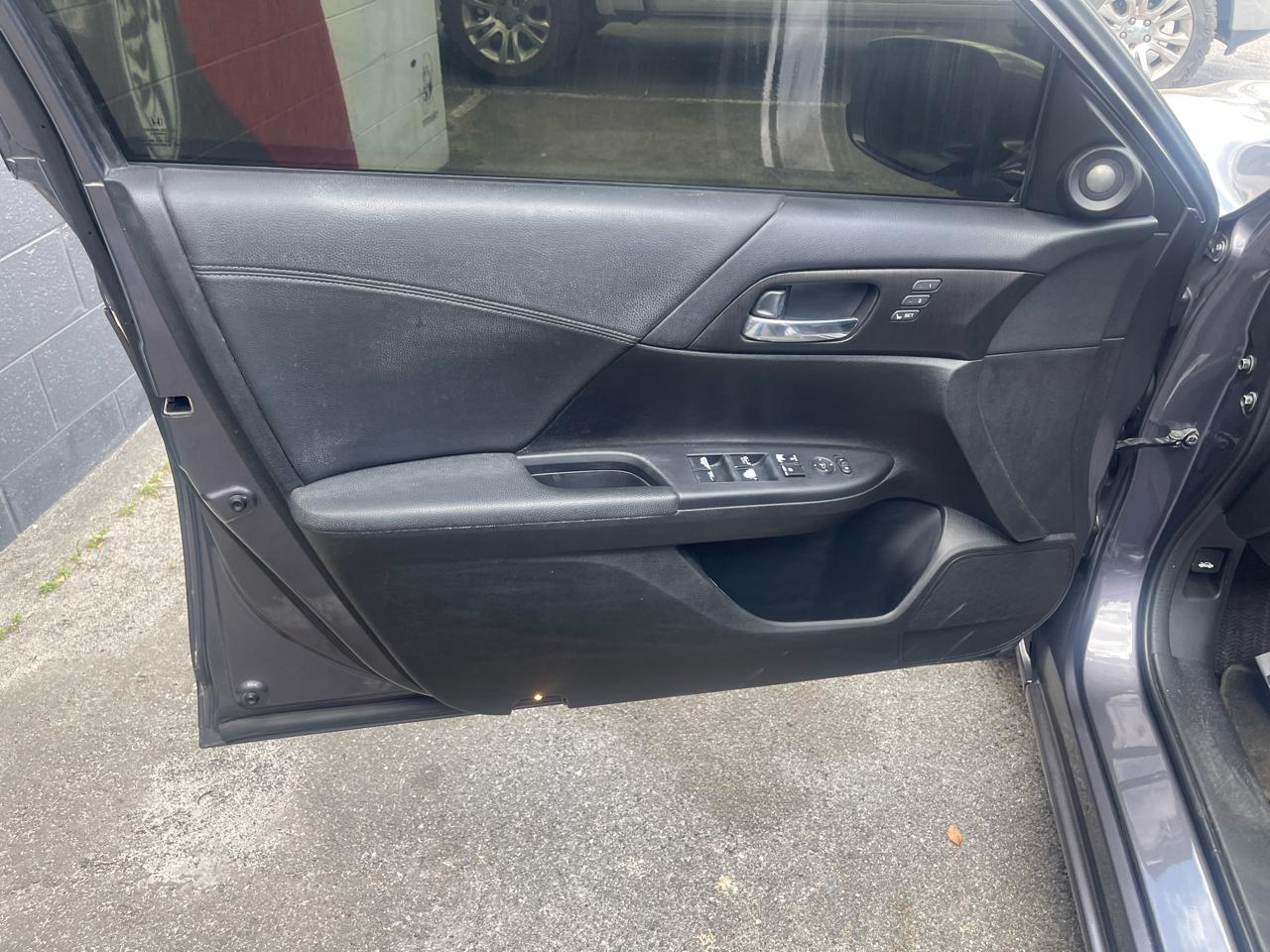 Honda Accord EX-L V6 Sedan AT 2013