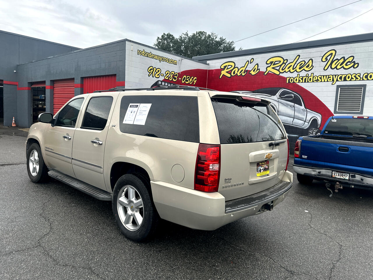 Chevrolet Suburban LTZ 1500 2WD 2012