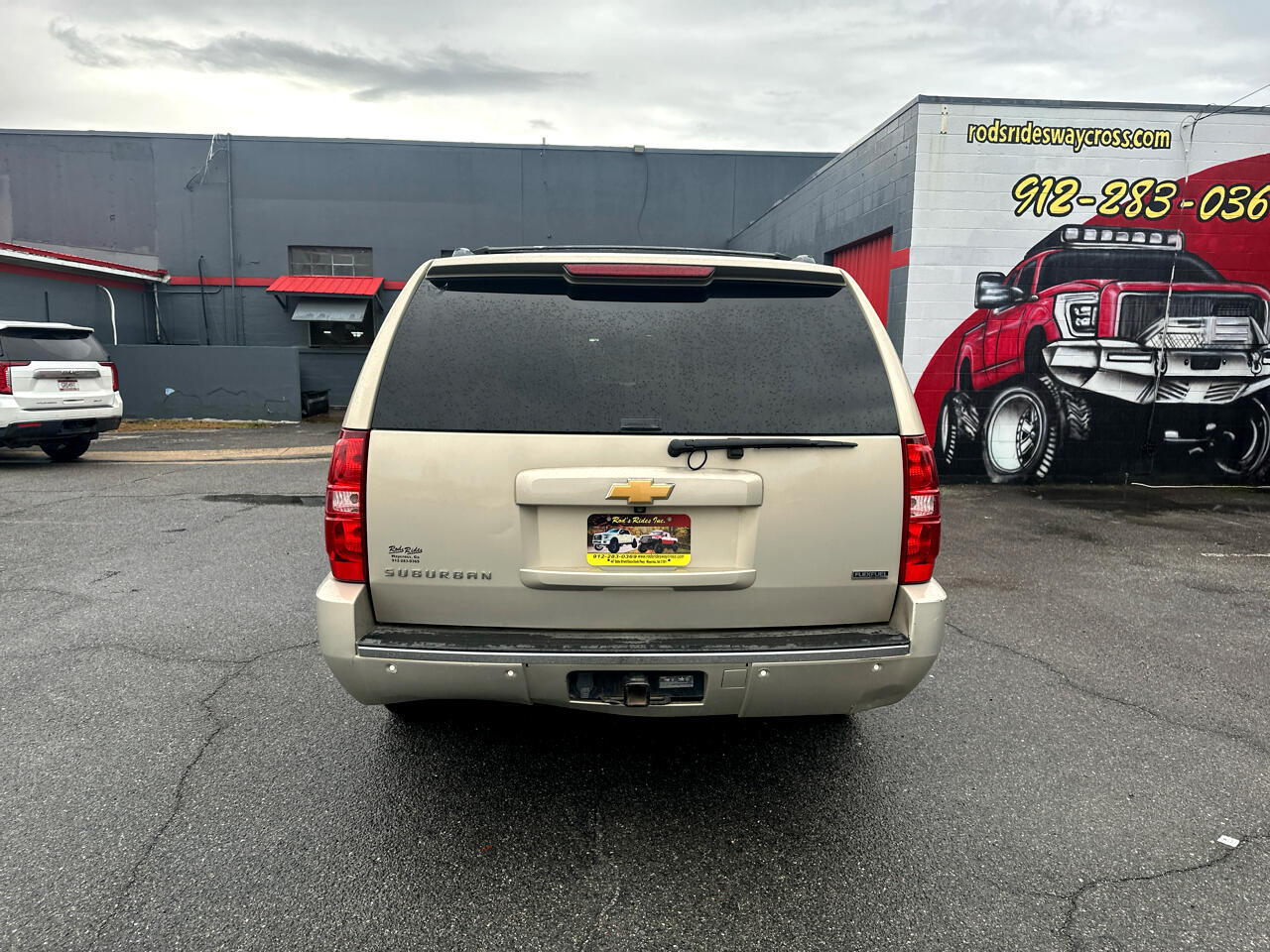 Chevrolet Suburban LTZ 1500 2WD 2012