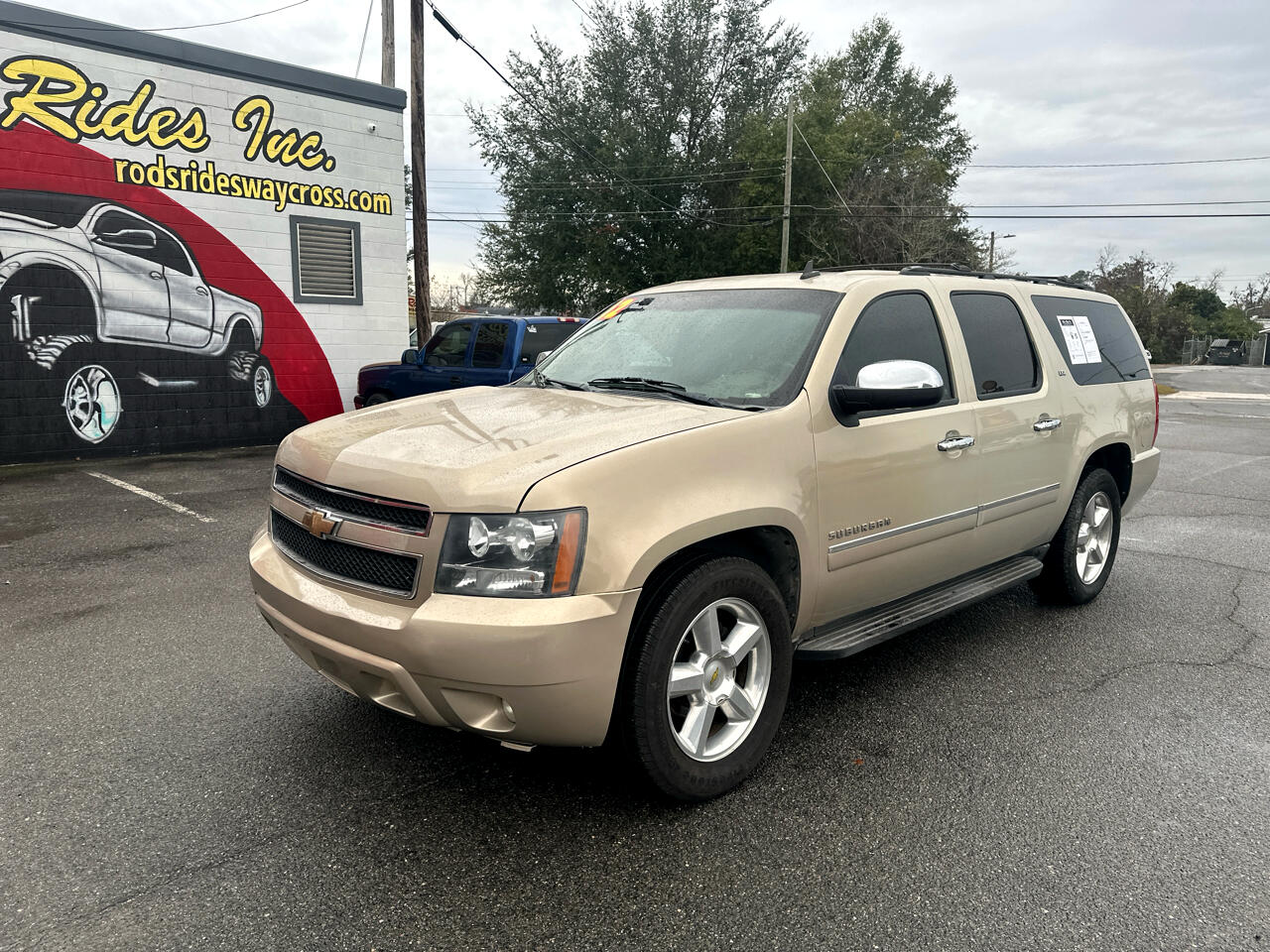 Chevrolet Suburban LTZ 1500 2WD 2012