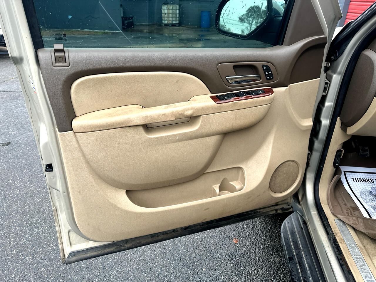 Chevrolet Suburban LTZ 1500 2WD 2012