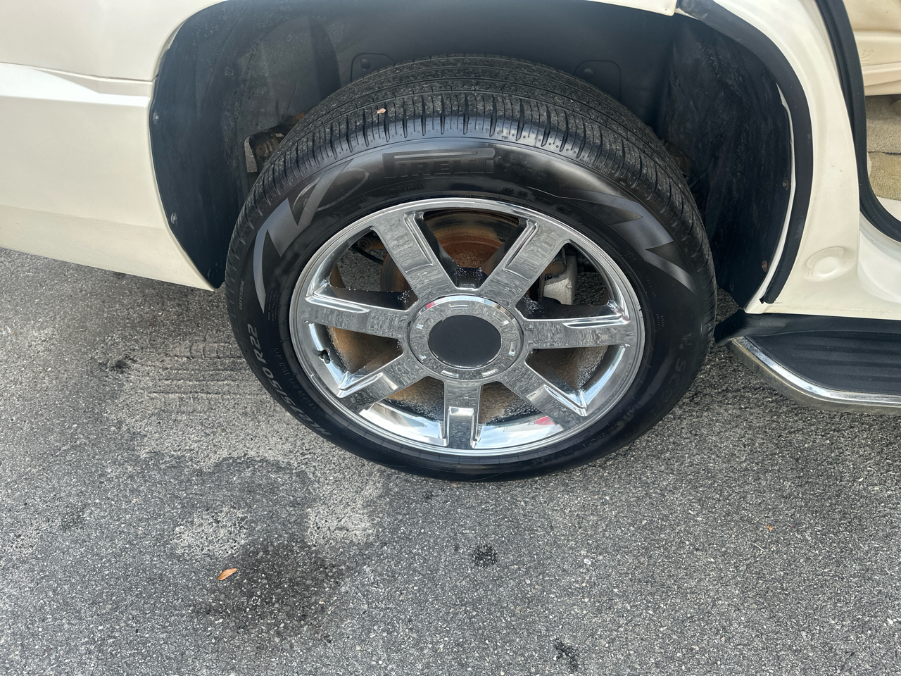 Cadillac Escalade AWD 2008