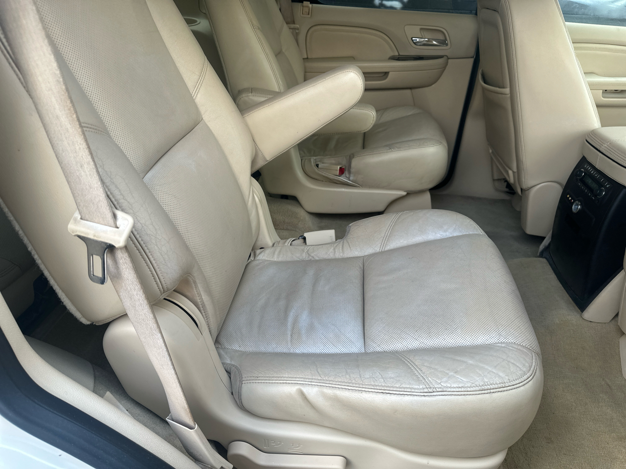 Cadillac Escalade AWD 2008