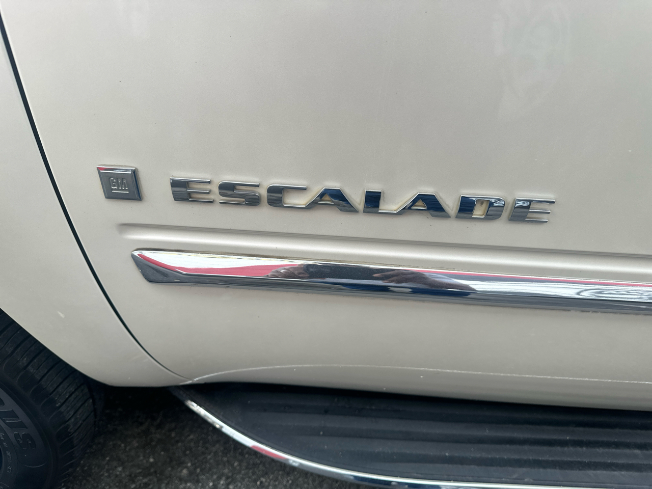 Cadillac Escalade AWD 2008