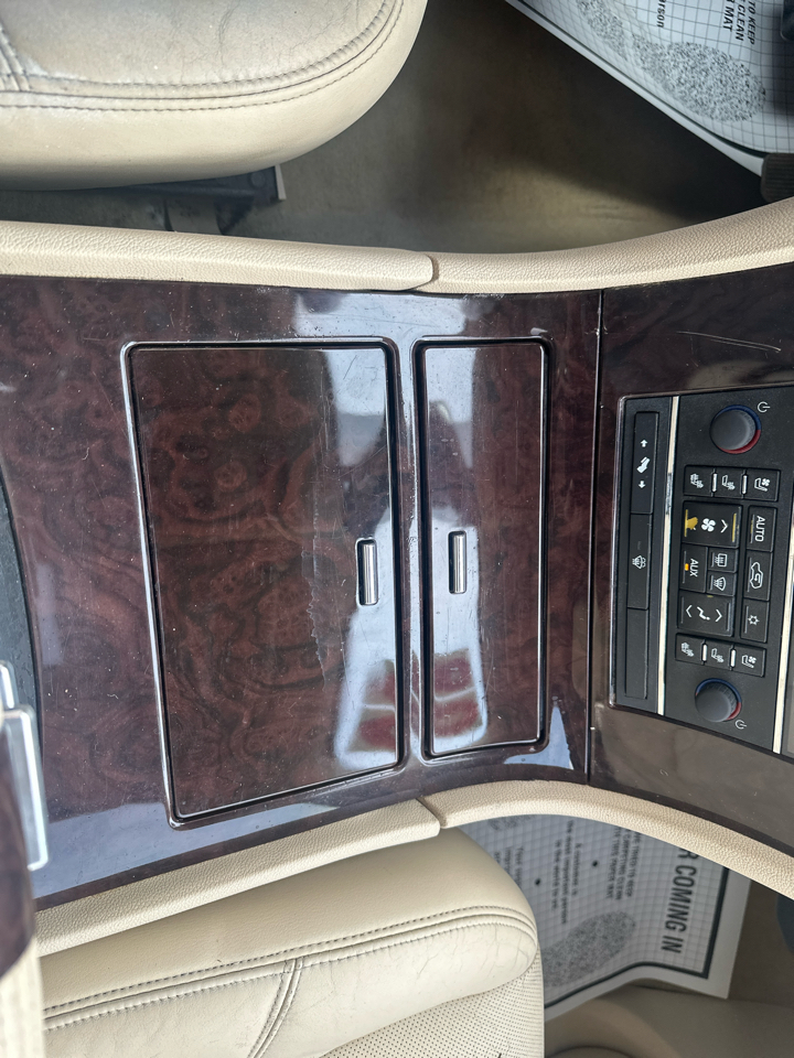 Cadillac Escalade AWD 2008