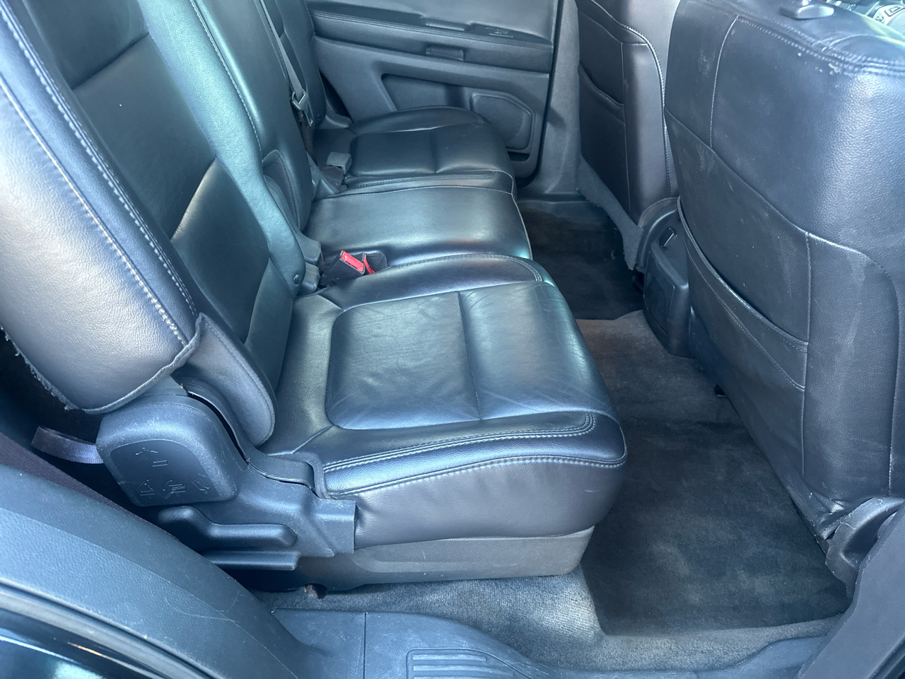 Ford Explorer XLT 4WD 2013