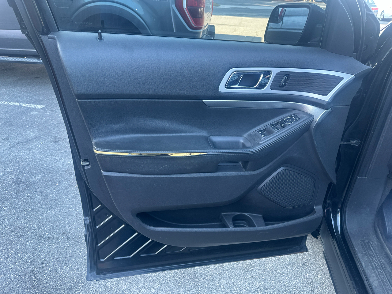 Ford Explorer XLT 4WD 2013