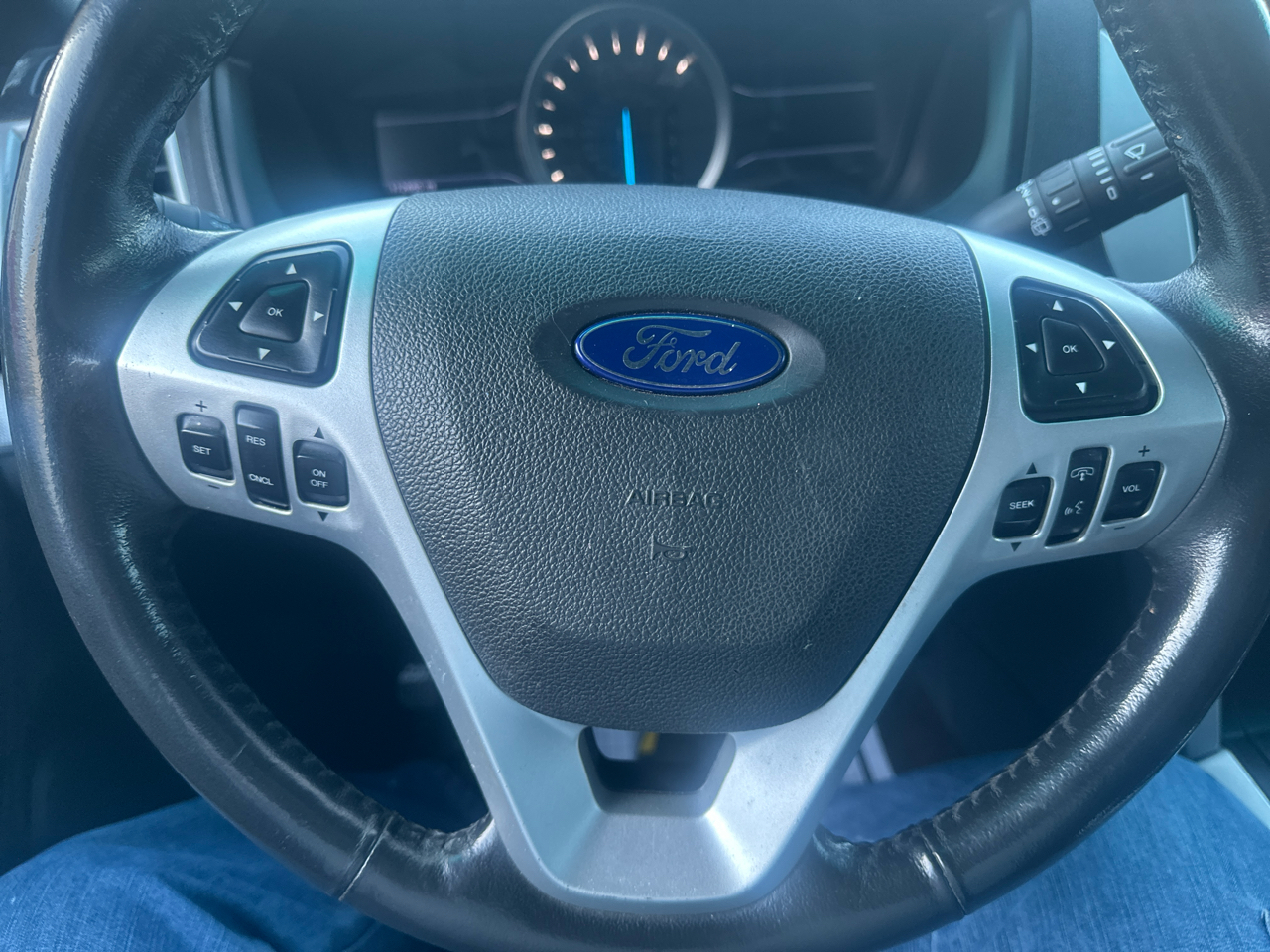 Ford Explorer XLT 4WD 2013