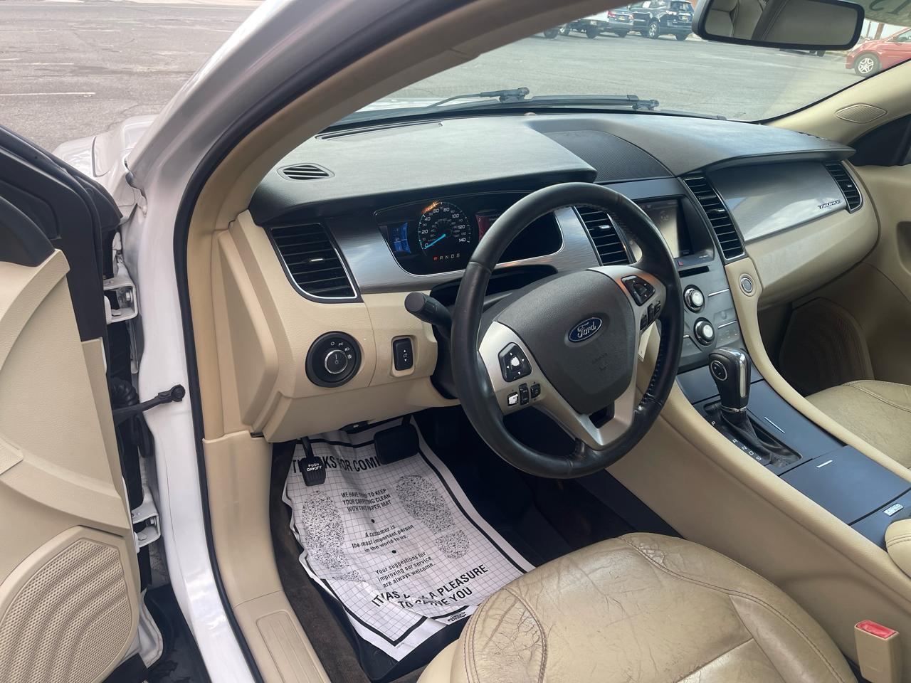 Ford Taurus SEL FWD 2013