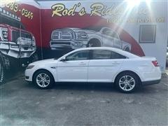2013 Ford Taurus 