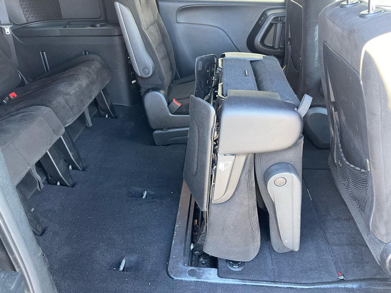 Dodge Grand Caravan SE 2016