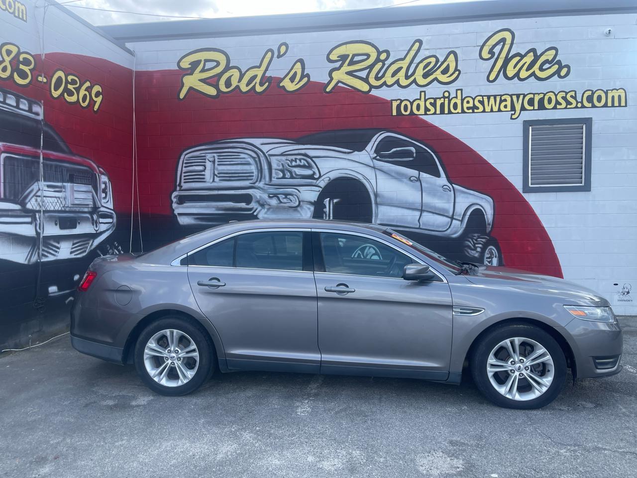 Ford Taurus SEL FWD 2013