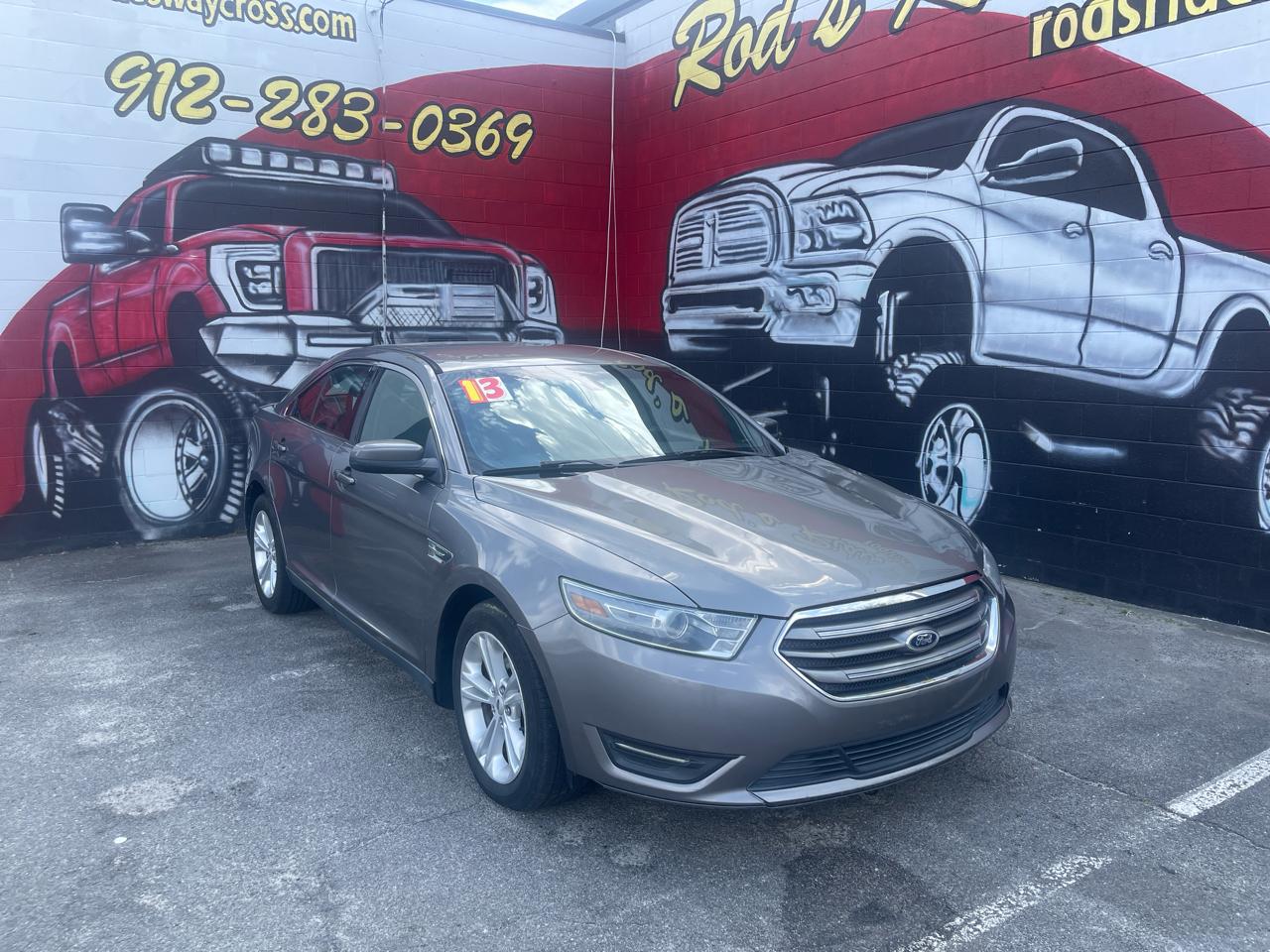 Ford Taurus SEL FWD 2013