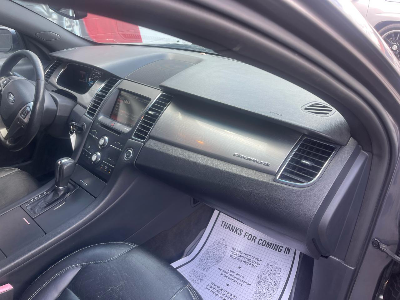 Ford Taurus SEL FWD 2013