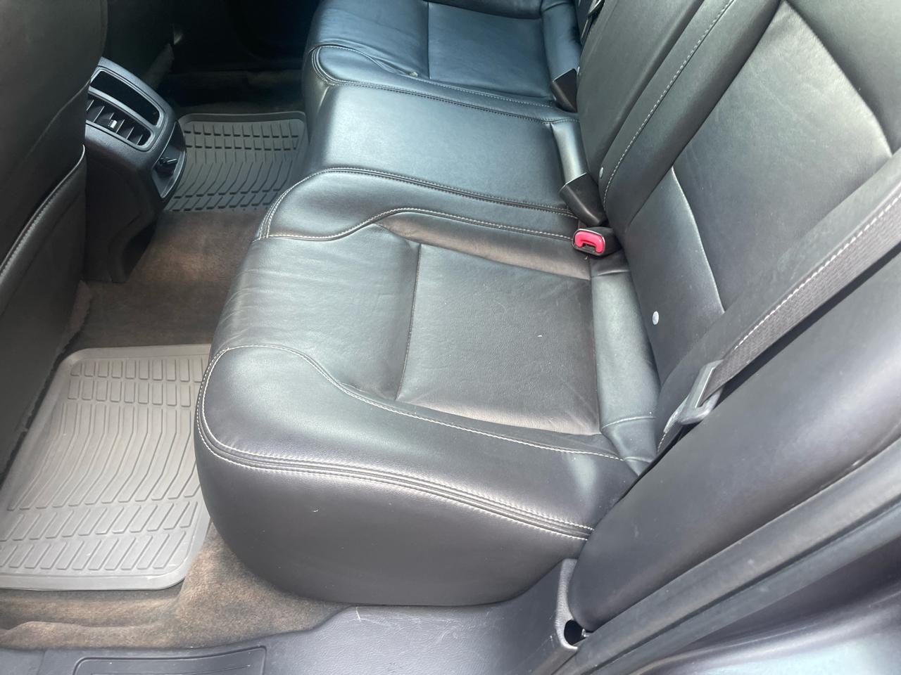 Ford Taurus SEL FWD 2013