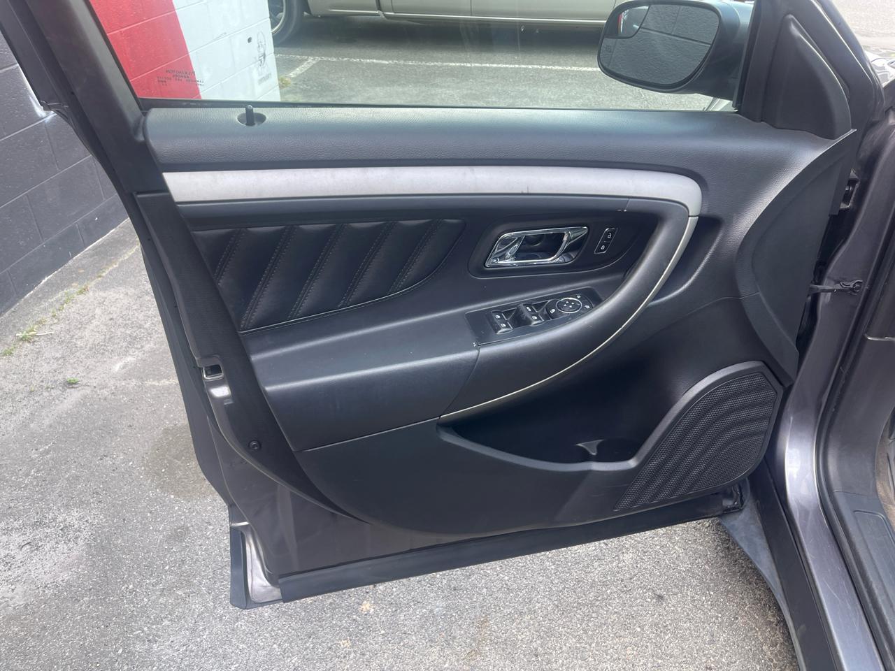 Ford Taurus SEL FWD 2013