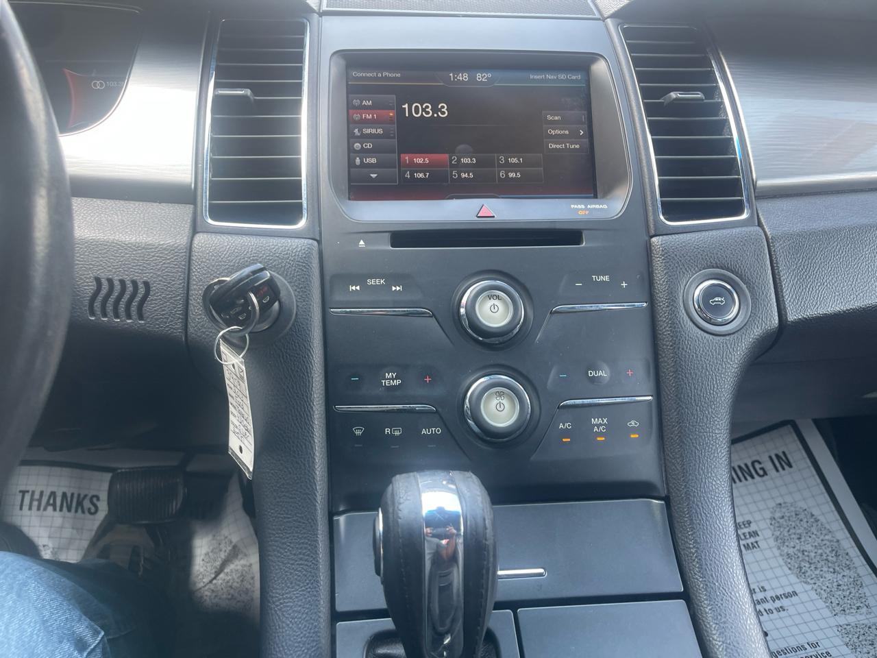 Ford Taurus SEL FWD 2013