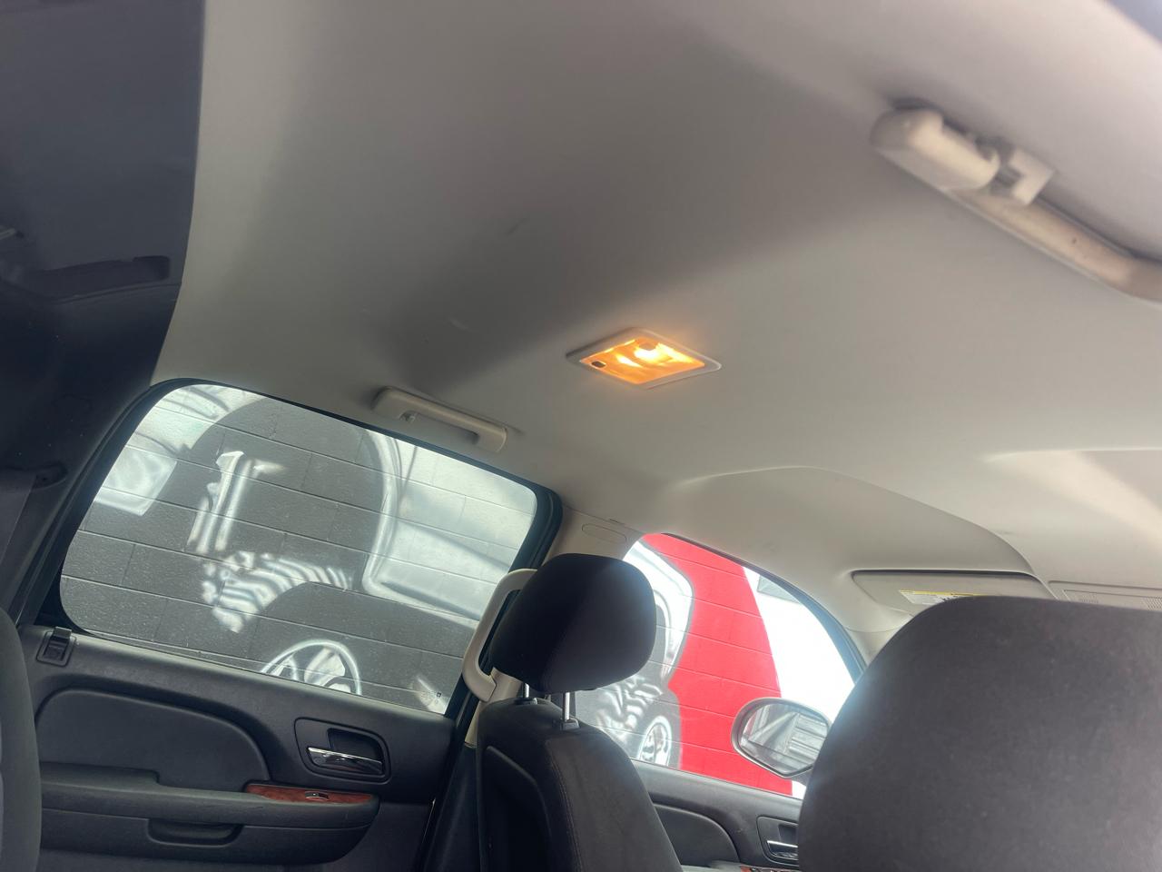 Chevrolet Avalanche LS 2WD 2011